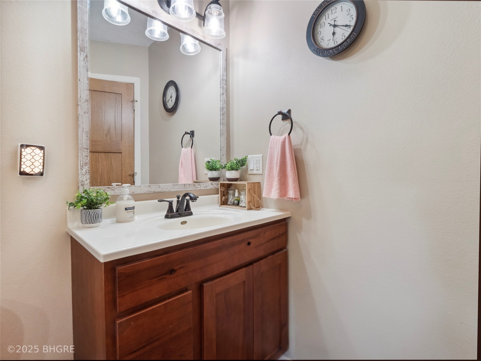 707 Arlington Drive, Marshalltown, Iowa image 20