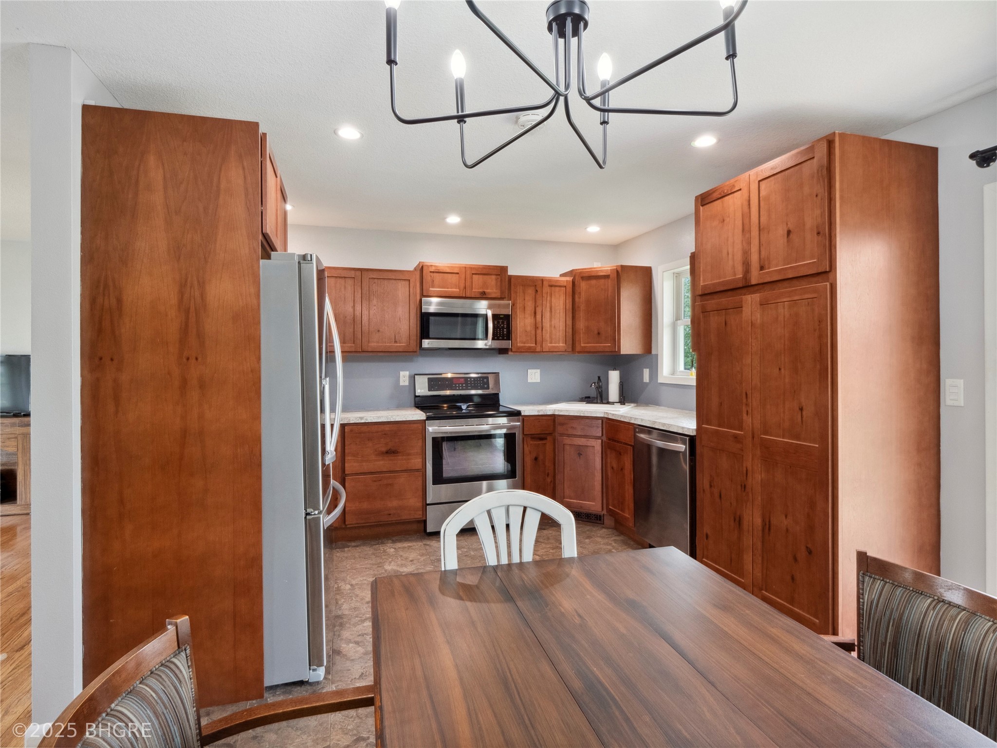 707 Arlington Drive, Marshalltown, Iowa image 9