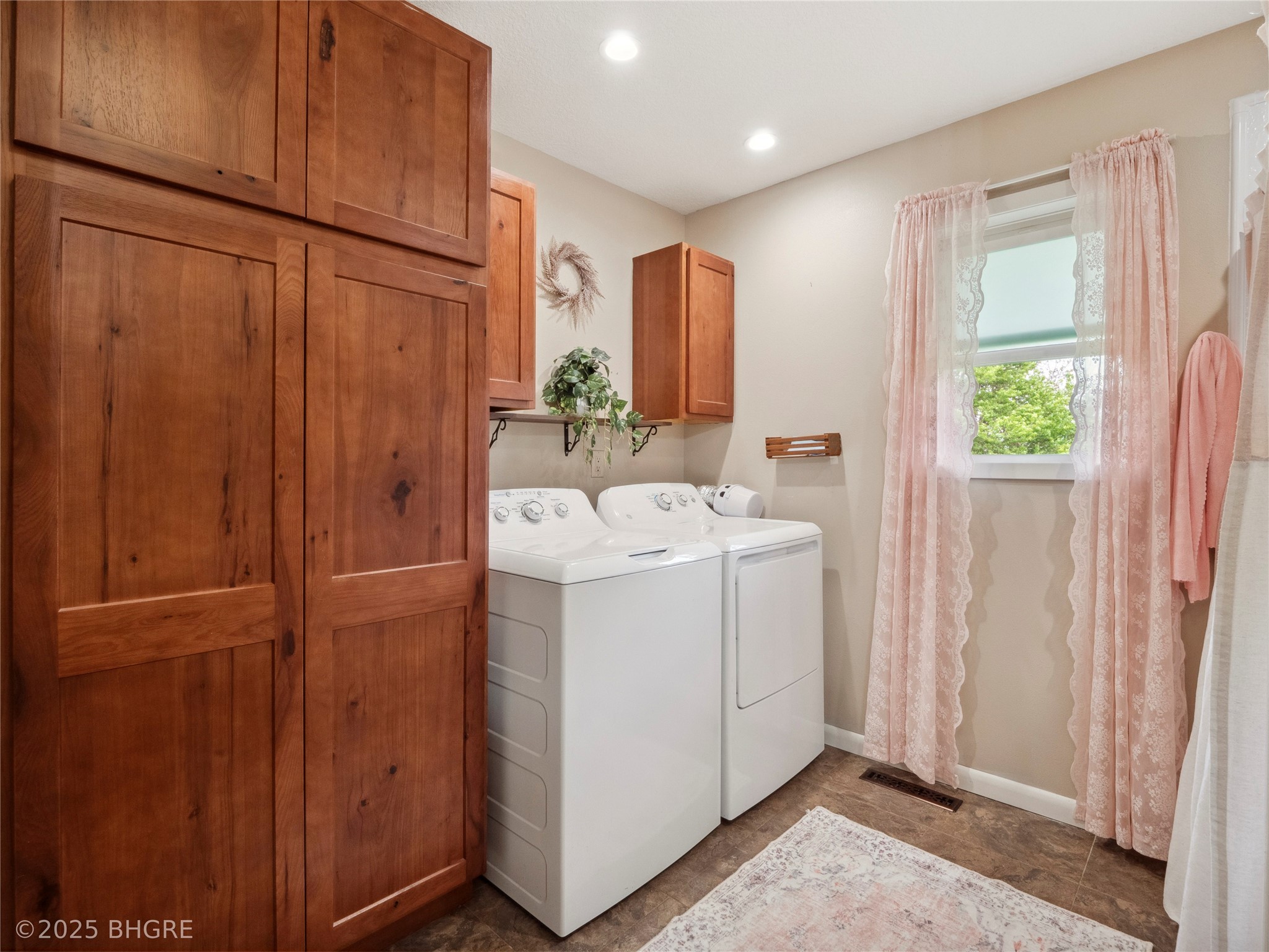 707 Arlington Drive, Marshalltown, Iowa image 19