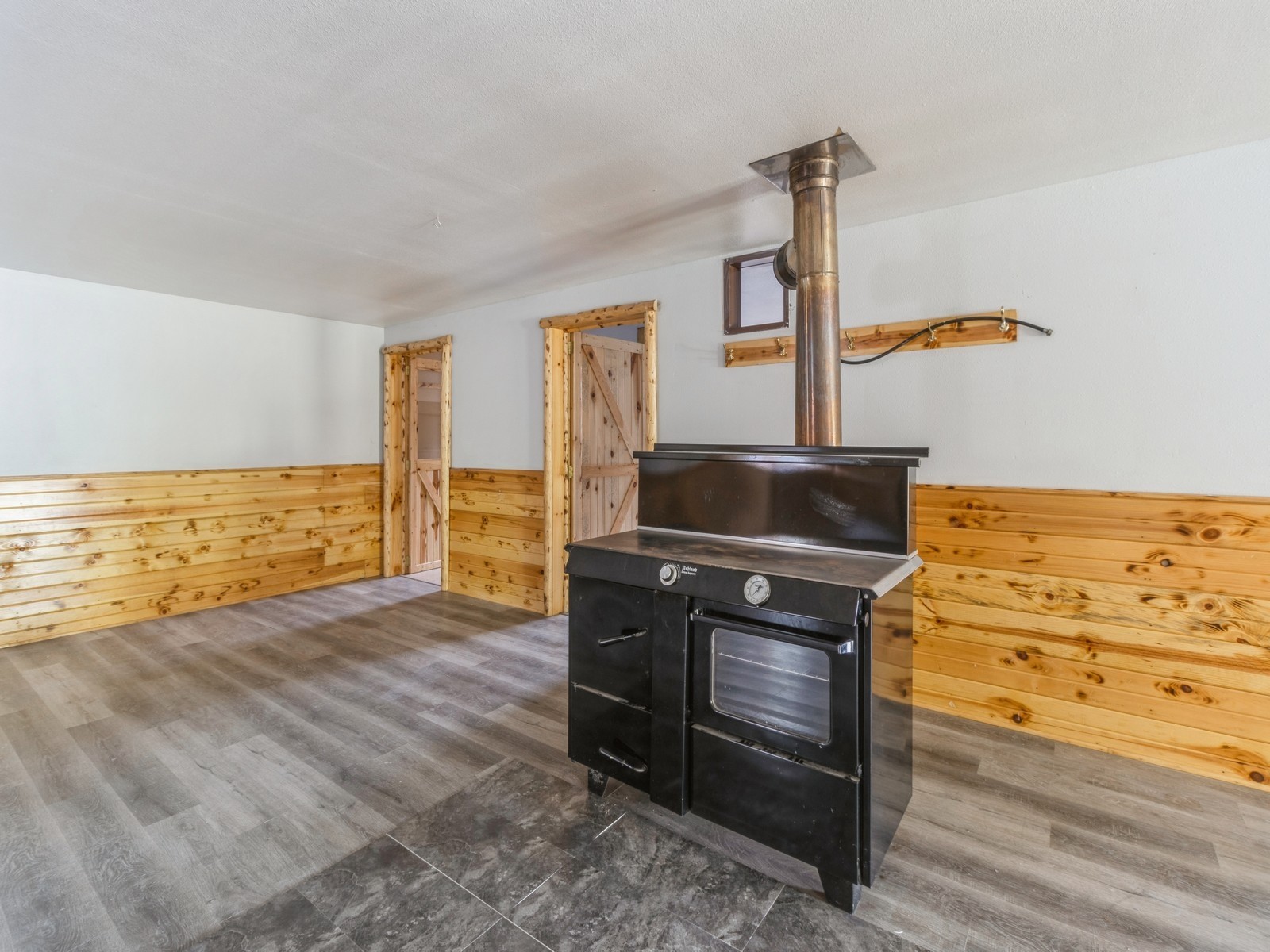 46069 235th Trail, Chariton, Iowa image 25