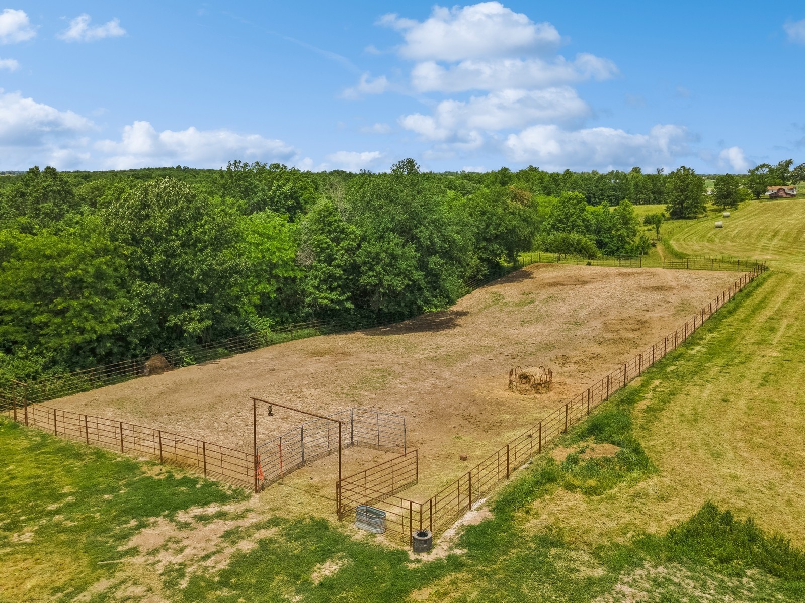 46069 235th Trail, Chariton, Iowa image 5