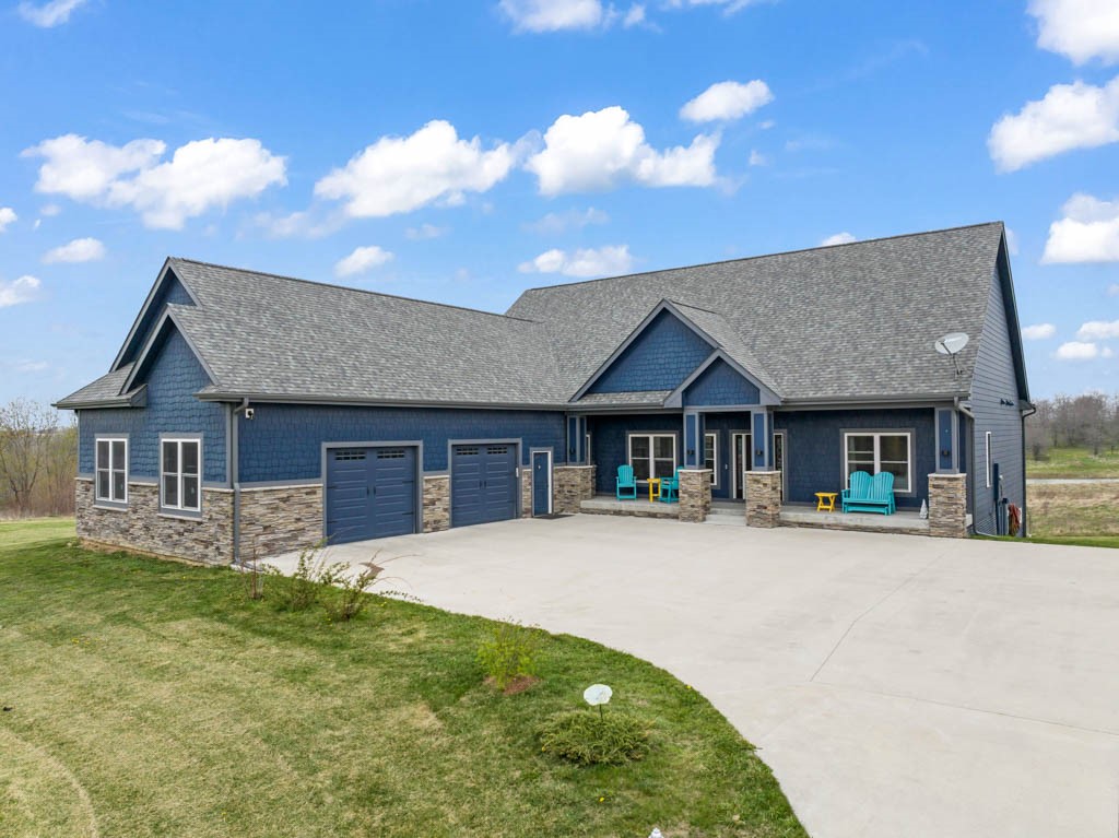 12468 SE 64th Avenue, Runnells, Iowa image 1