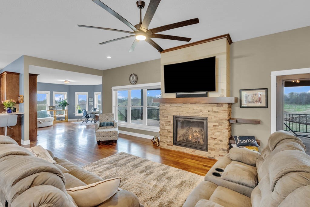 12468 SE 64th Avenue, Runnells, Iowa image 3