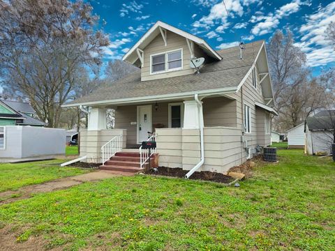 303 W Anthony Street Corydon IA 50060