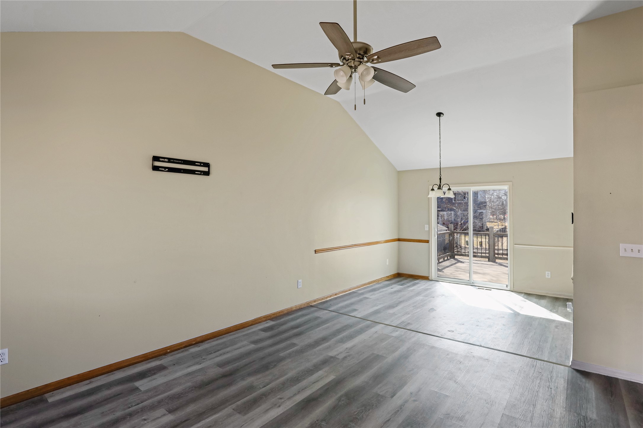 270 Terrace Drive, Waukee, Iowa image 4