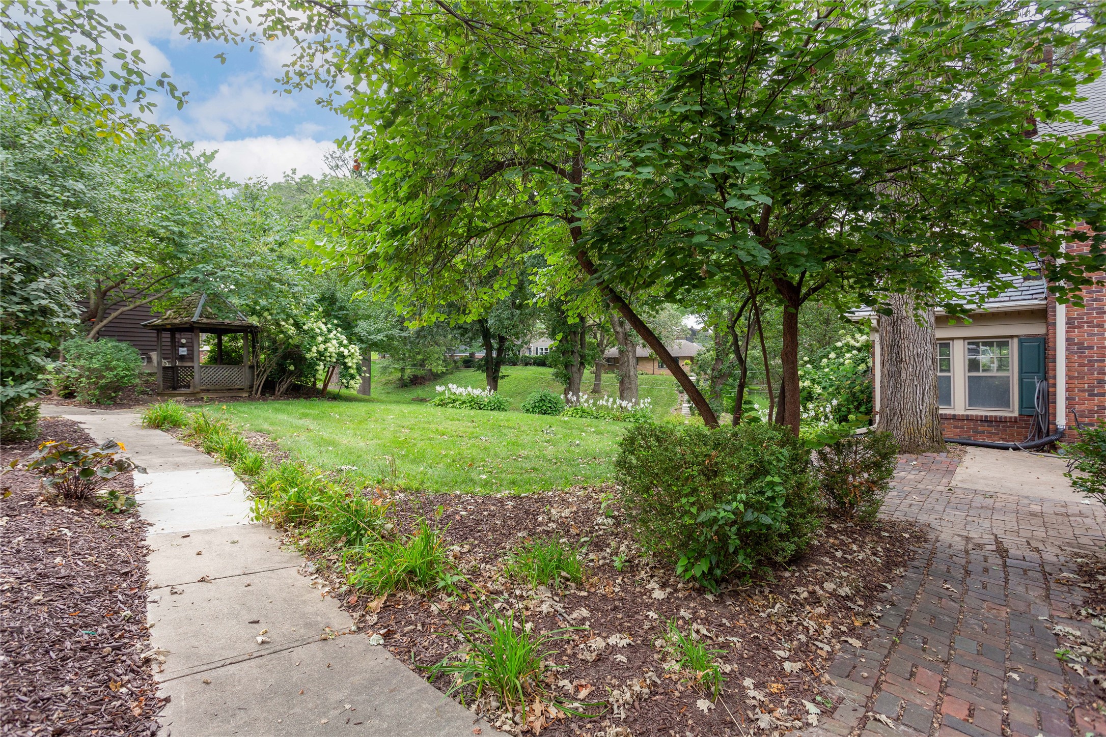 739 53rd Street, Des Moines, Iowa image 24