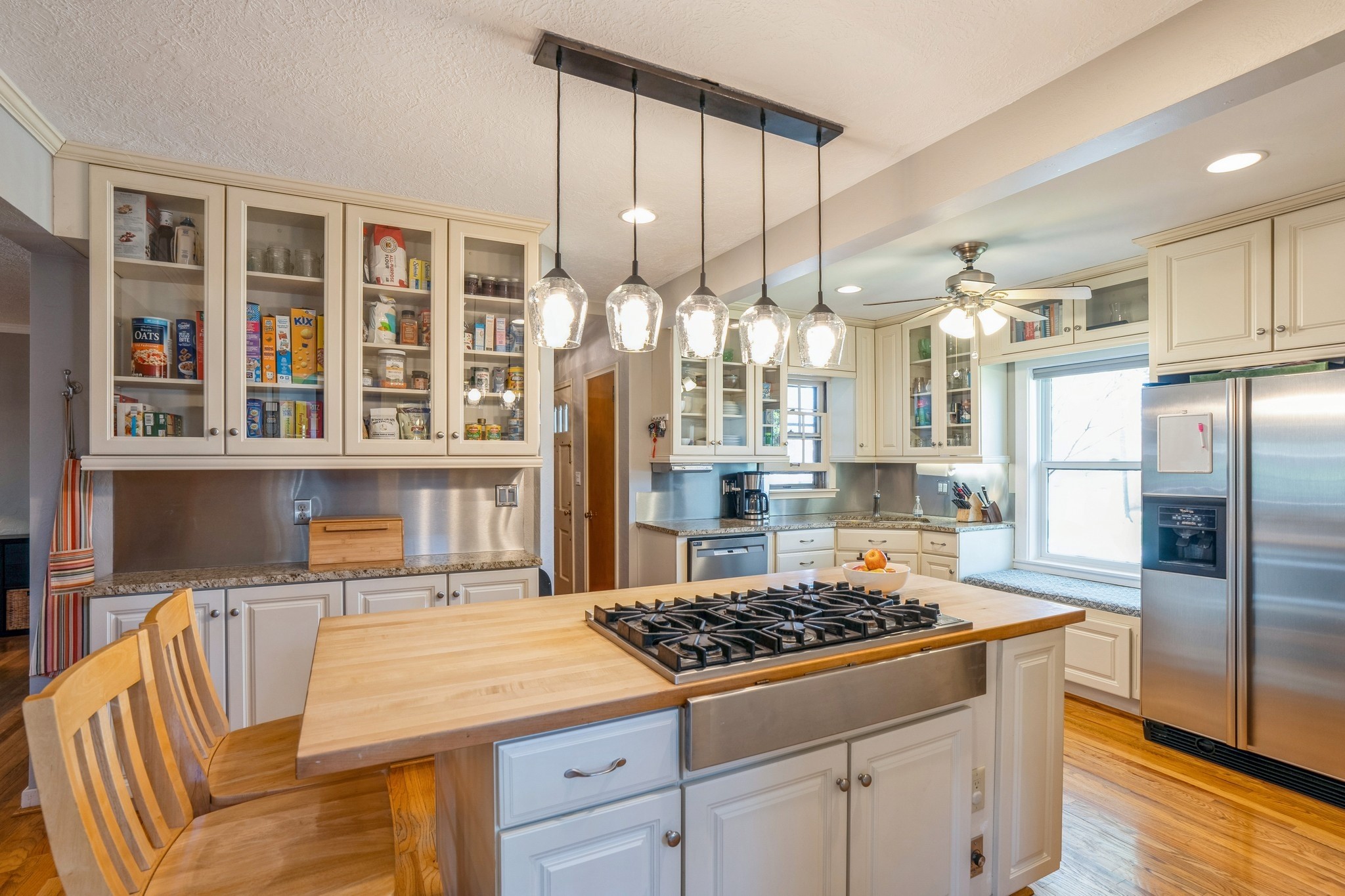 6408 Del Matro Avenue, Windsor Heights, Iowa image 4