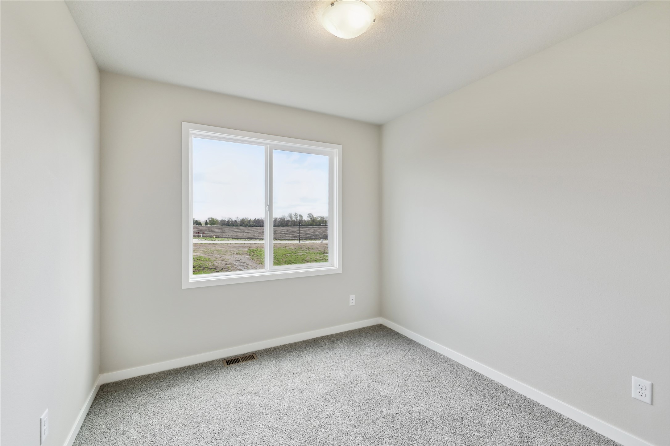 18026 Alpine Drive, Clive, Iowa image 14