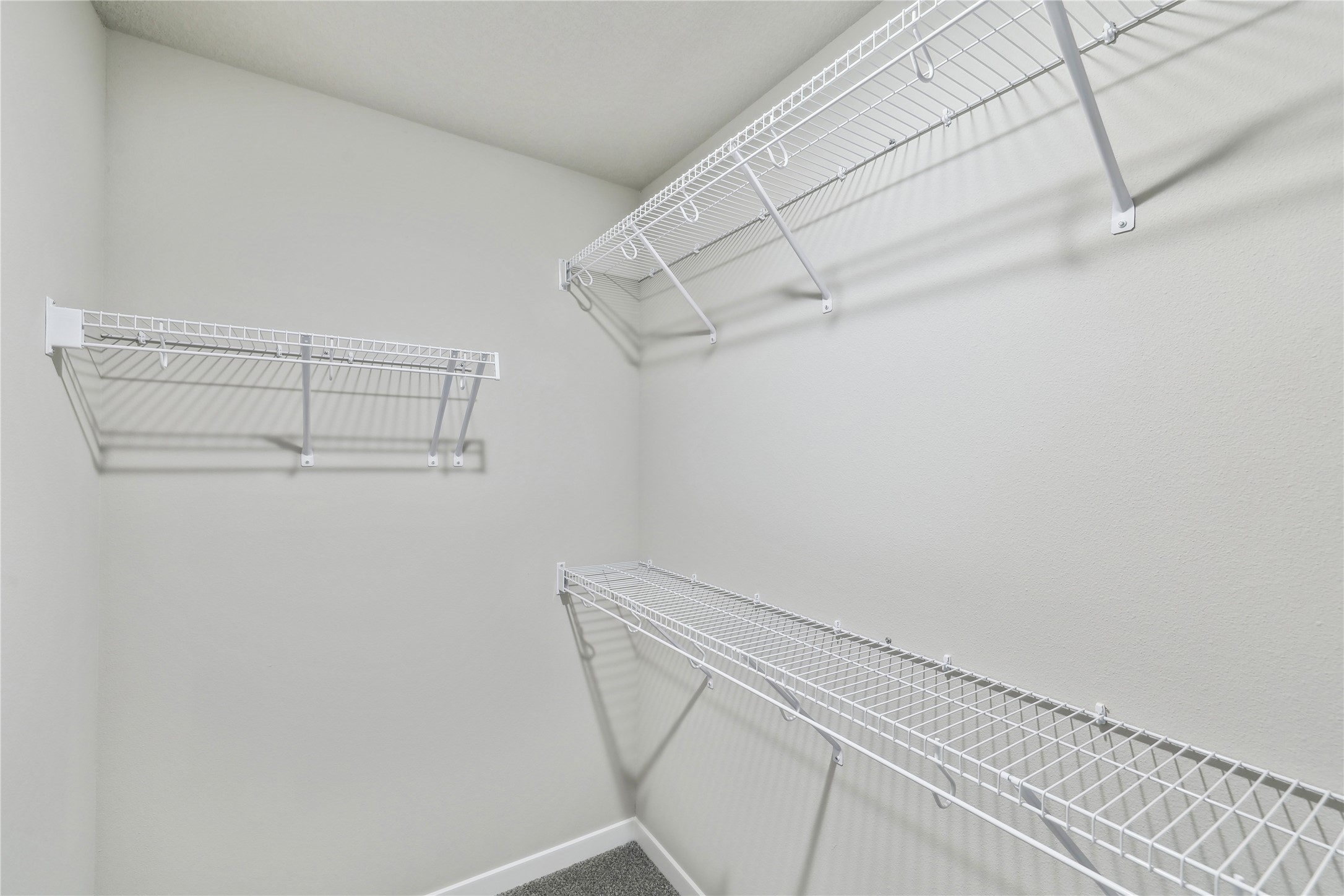 18026 Alpine Drive, Clive, Iowa image 12