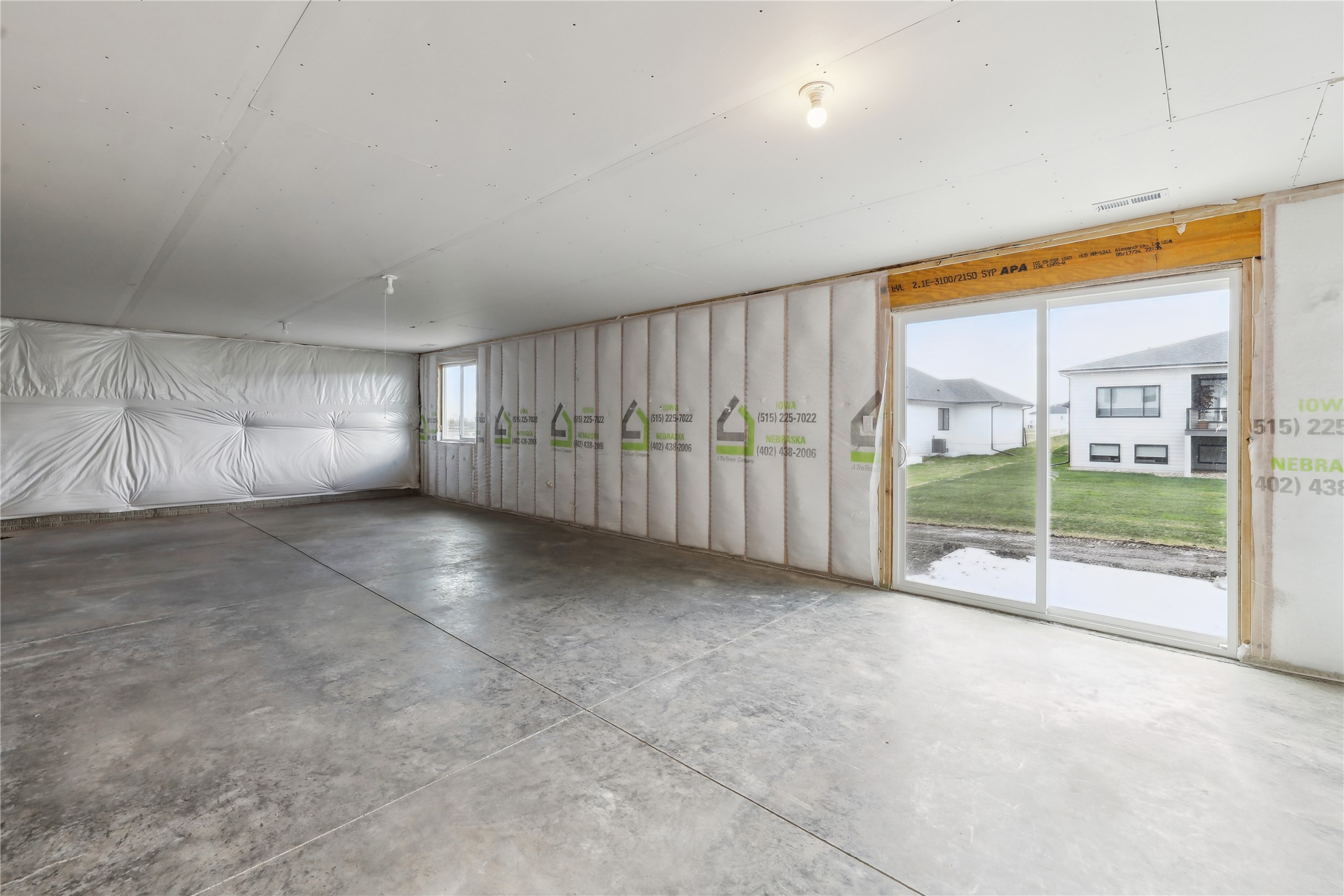 18026 Alpine Drive, Clive, Iowa image 16