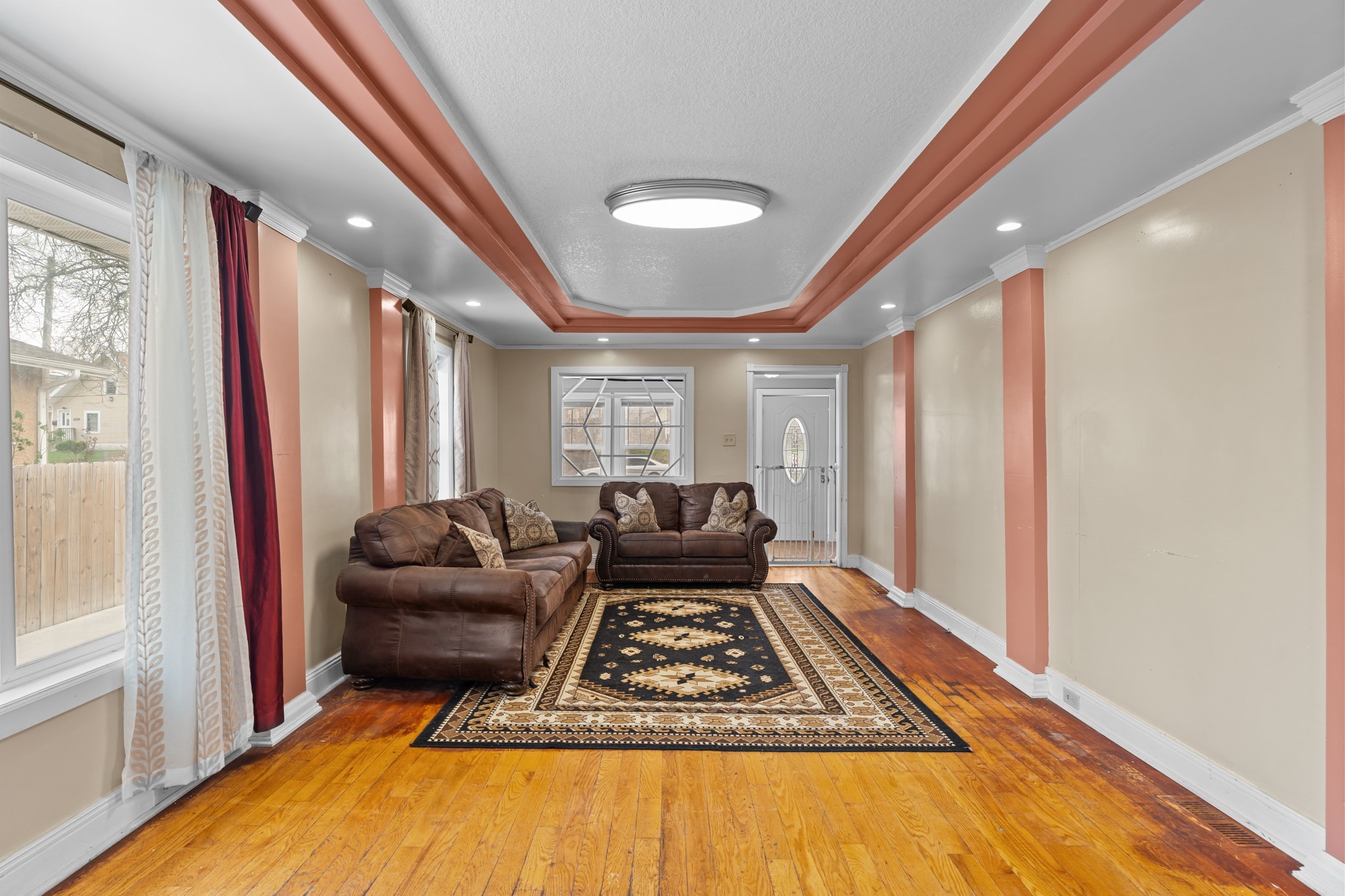 1727 Mondamin Avenue