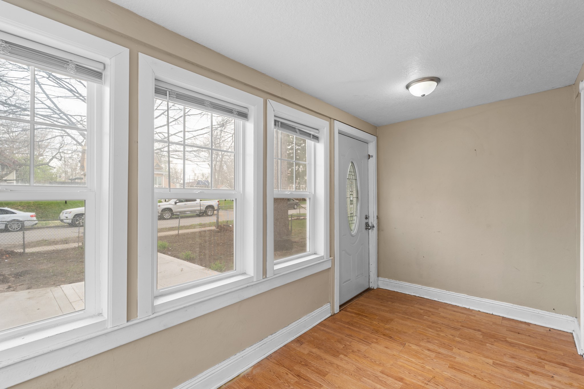 1727 Mondamin Avenue