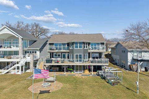 3609 N Shore Drive Clear Lake IA 50428