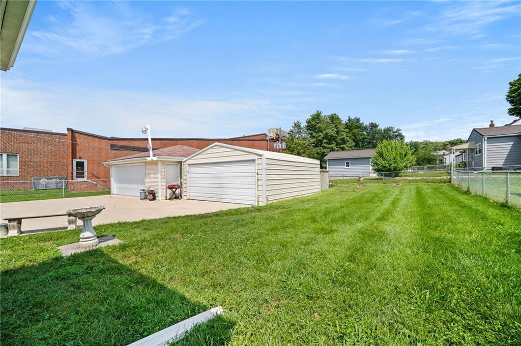 1623 E 33rd Street, Des Moines, Iowa image 22