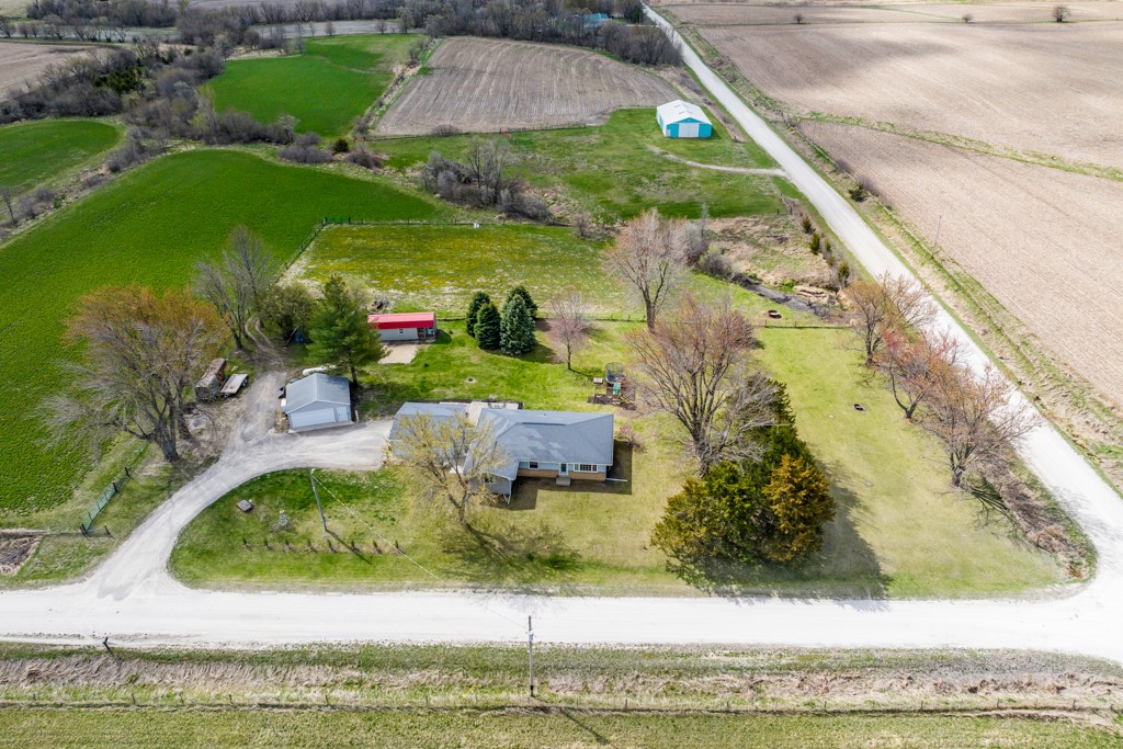 2362 255th Street, Peru, Iowa image 1