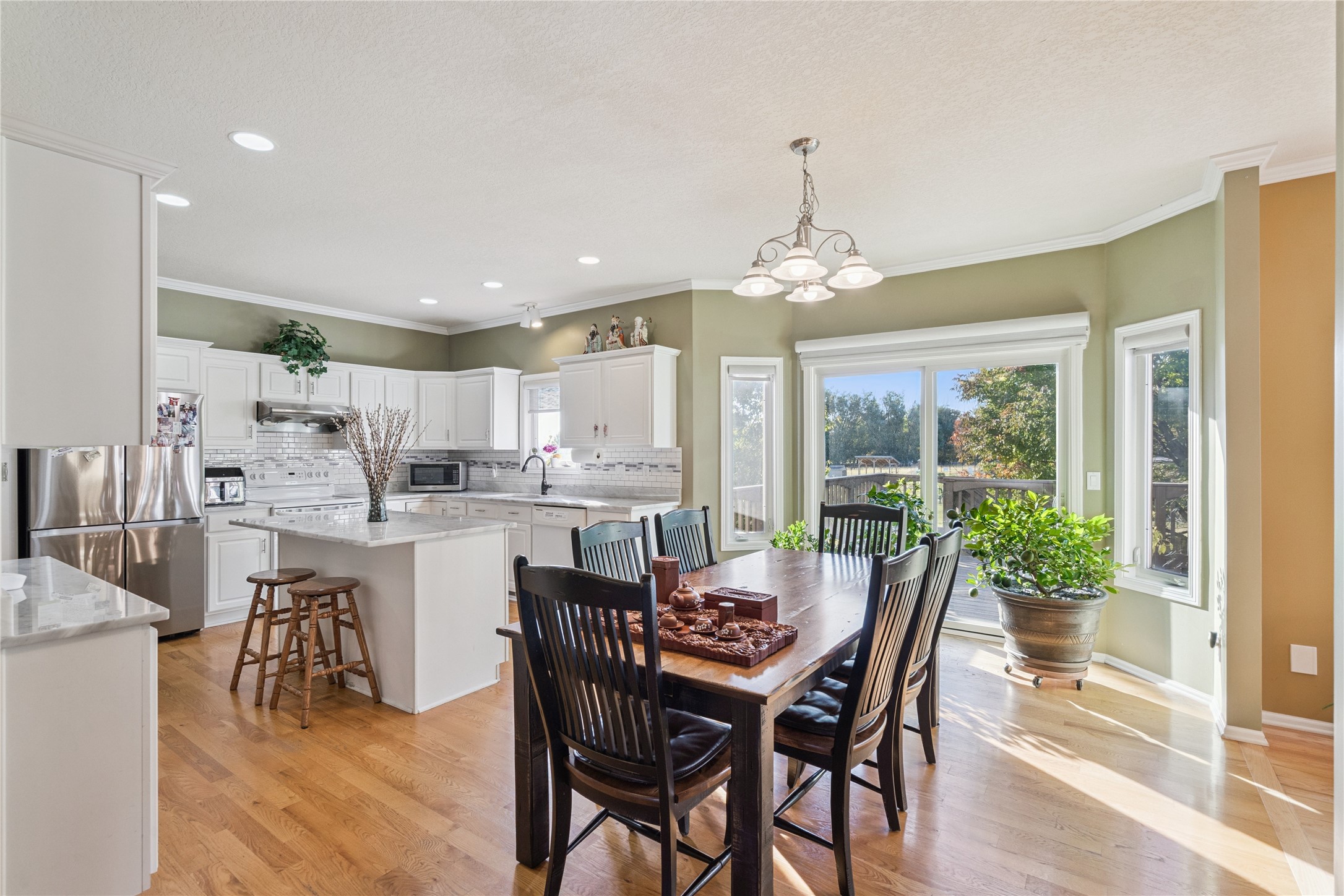 12614 Ridgeview Drive