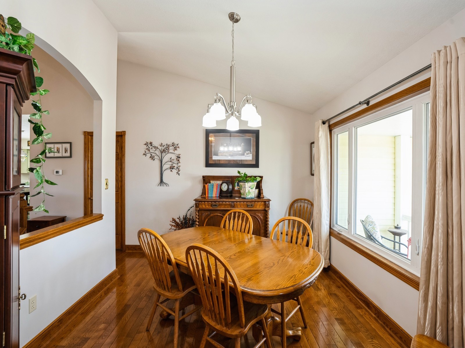 800 Scenic View Boulevard