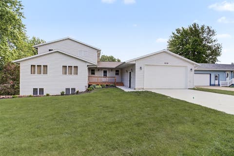 Homes For Sale - 838 3rd Street<br/> Hamilton County, Jewell, IA 50130