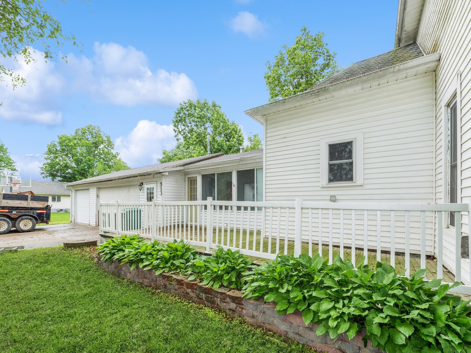 513 W Vine Street, Saint Charles, Iowa image 34