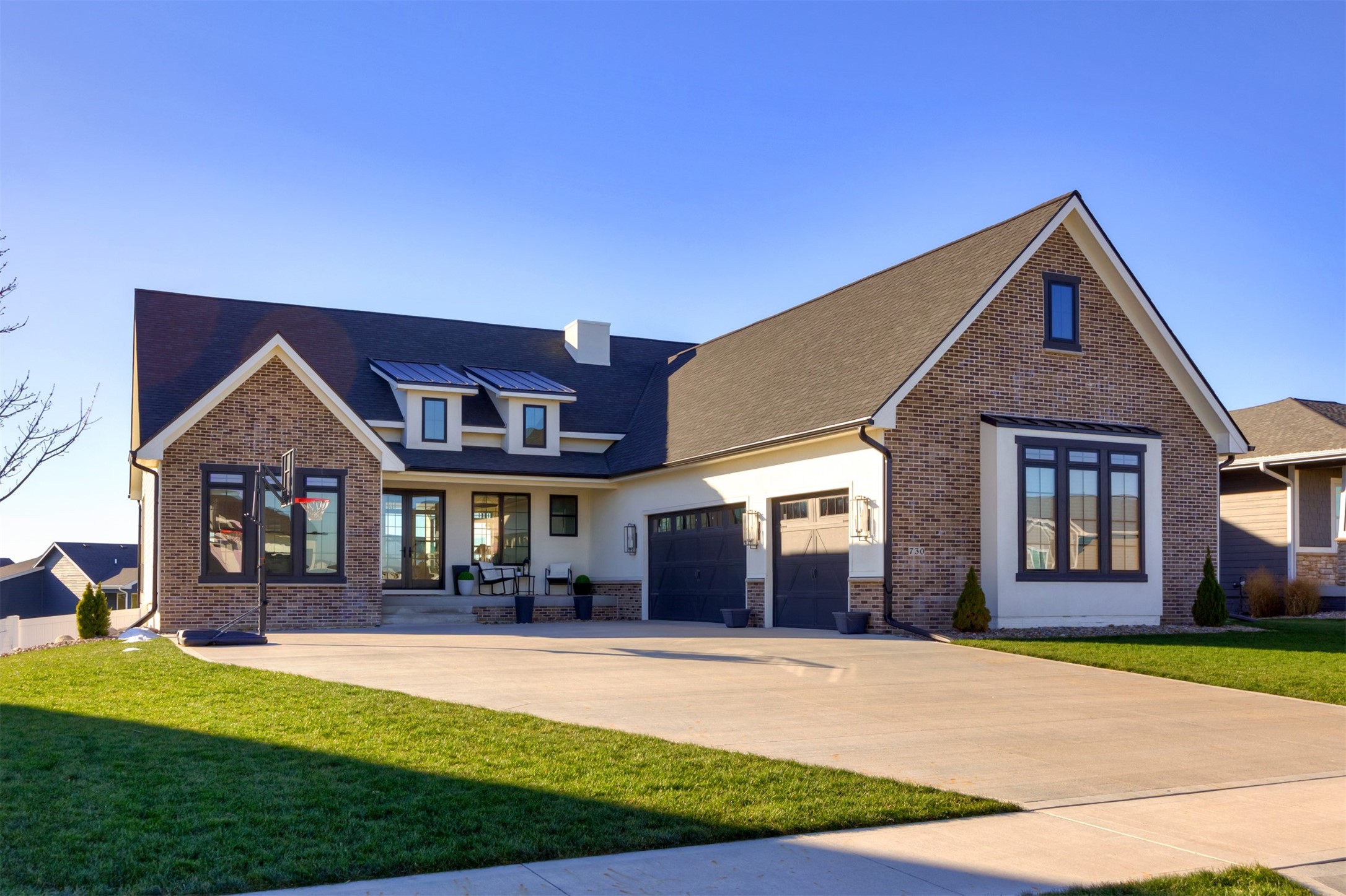 730 Daybreak Drive, Waukee, Iowa image 1