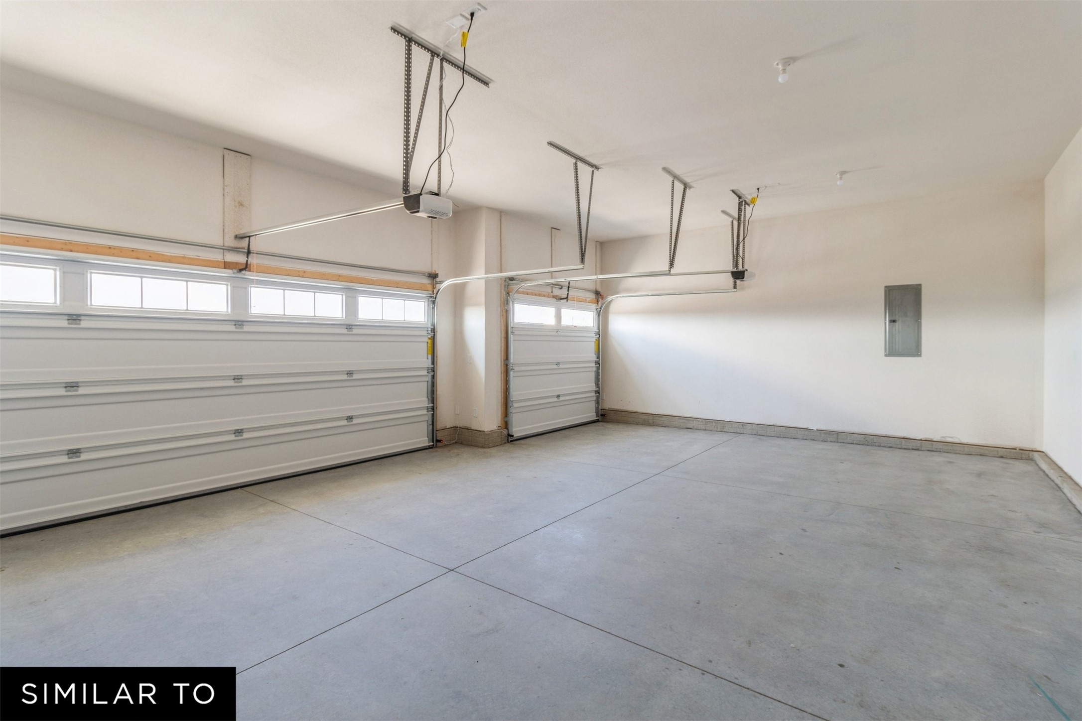 14524 North Valley Drive, Urbandale, Iowa image 32