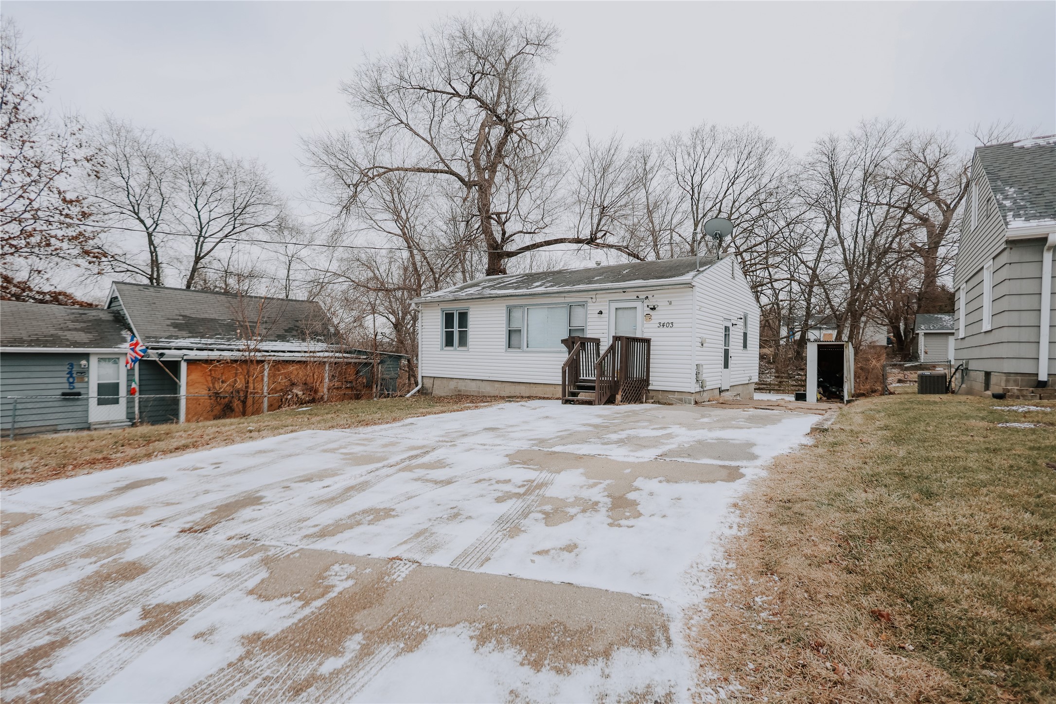 3403 Thompson Avenue, Des Moines, Iowa image 1