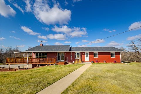 705 W 9th Street N Newton IA 50208