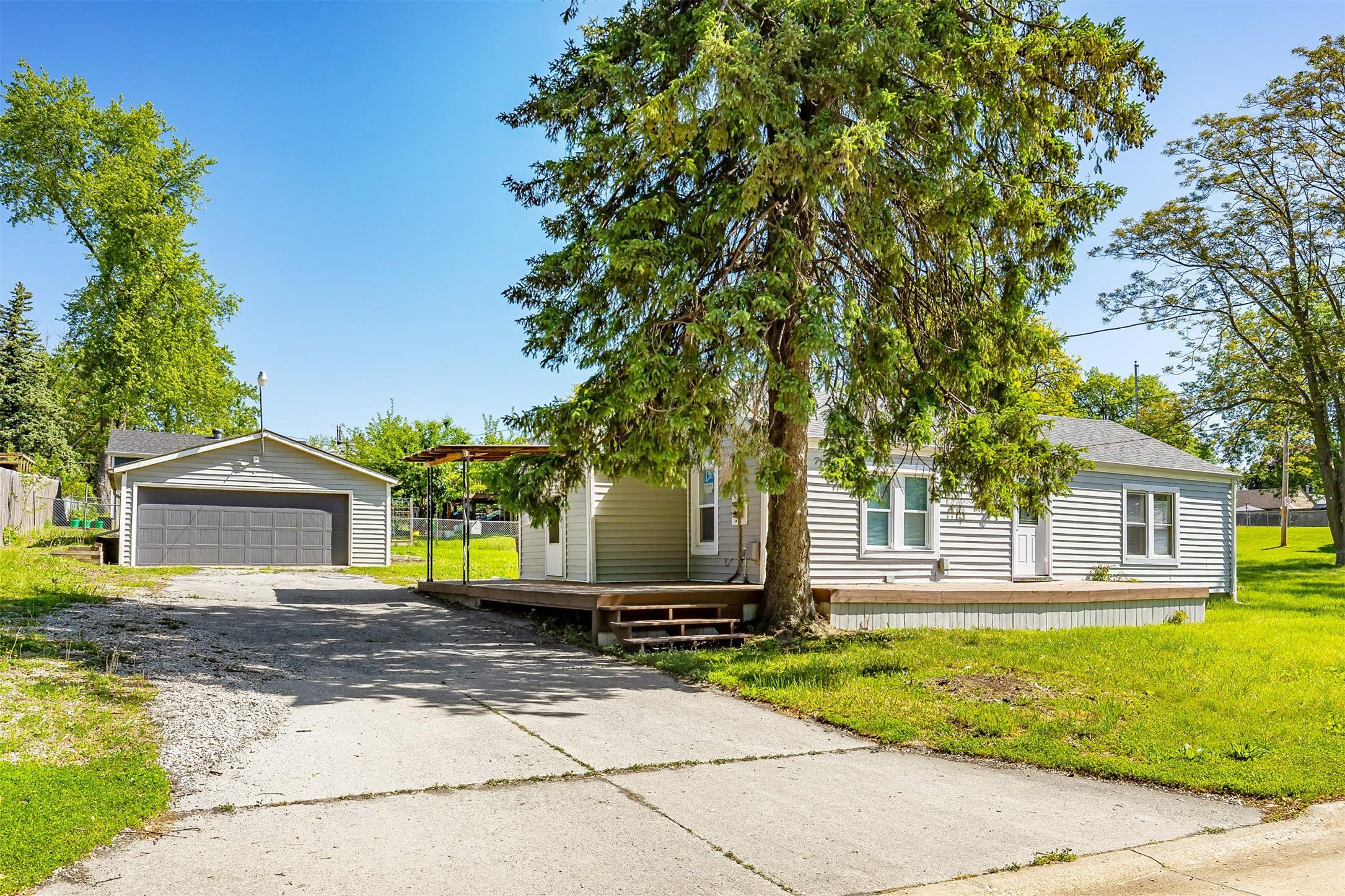 4212 SW 7th Street, Des Moines, Iowa image 2
