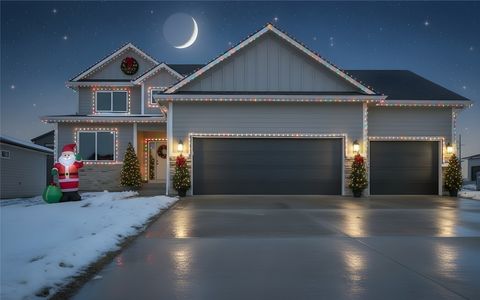 14311 Catalpa Drive Urbandale IA 50323