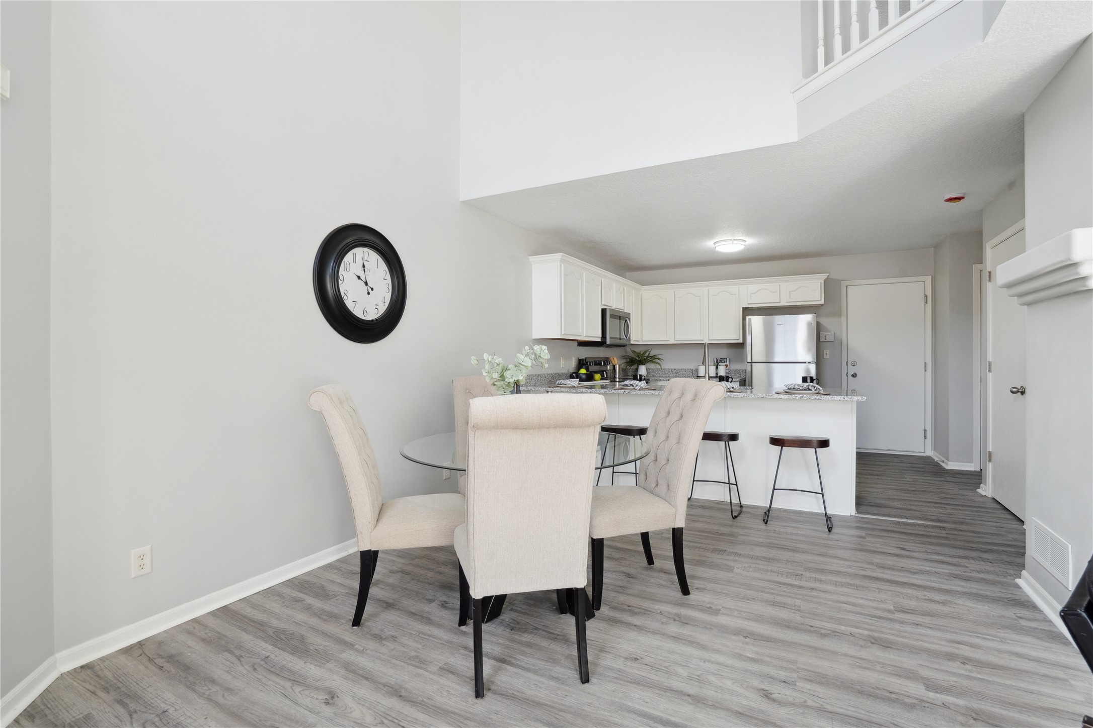 586 SE Williams Court, Waukee, Iowa image 6