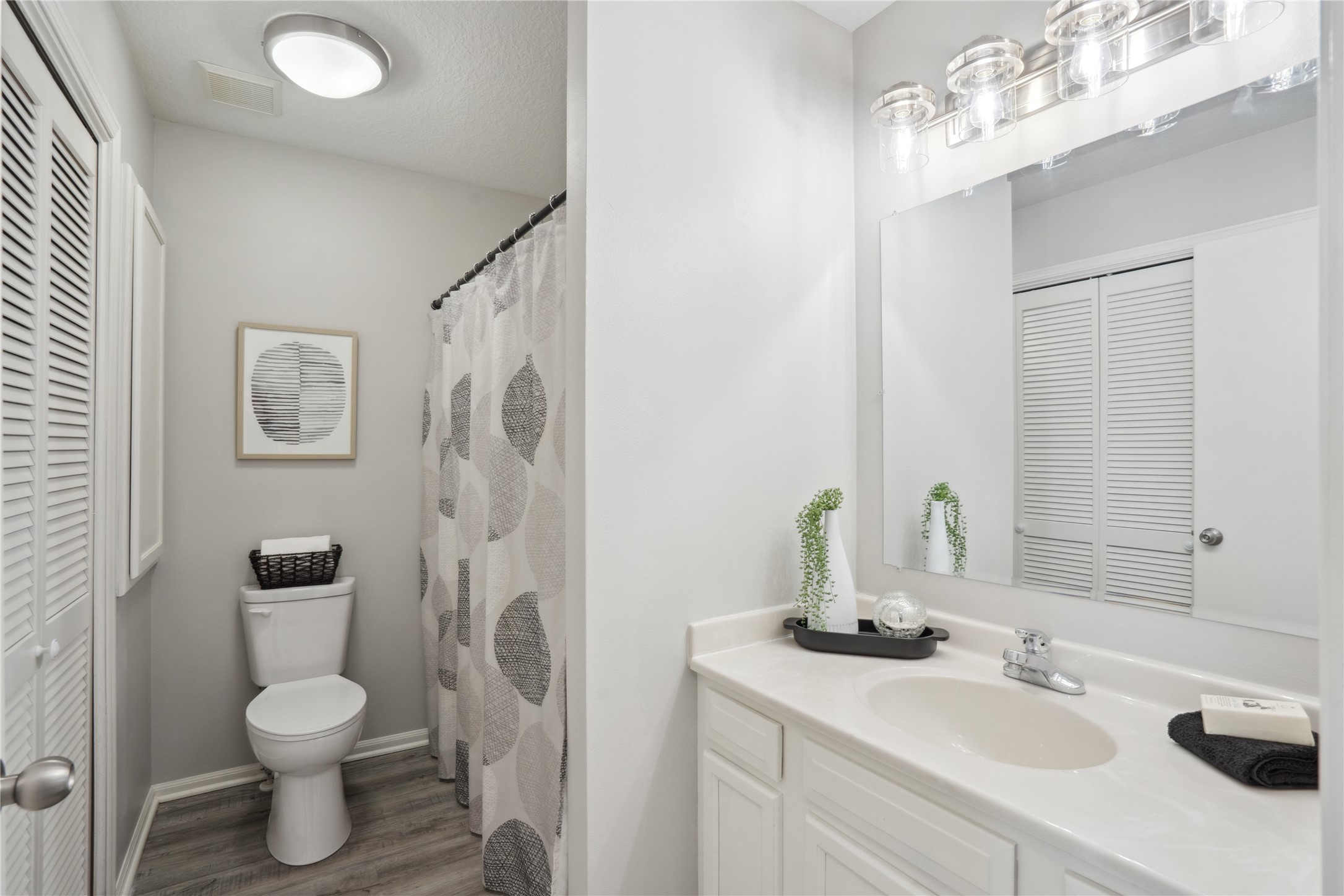 586 SE Williams Court, Waukee, Iowa image 18