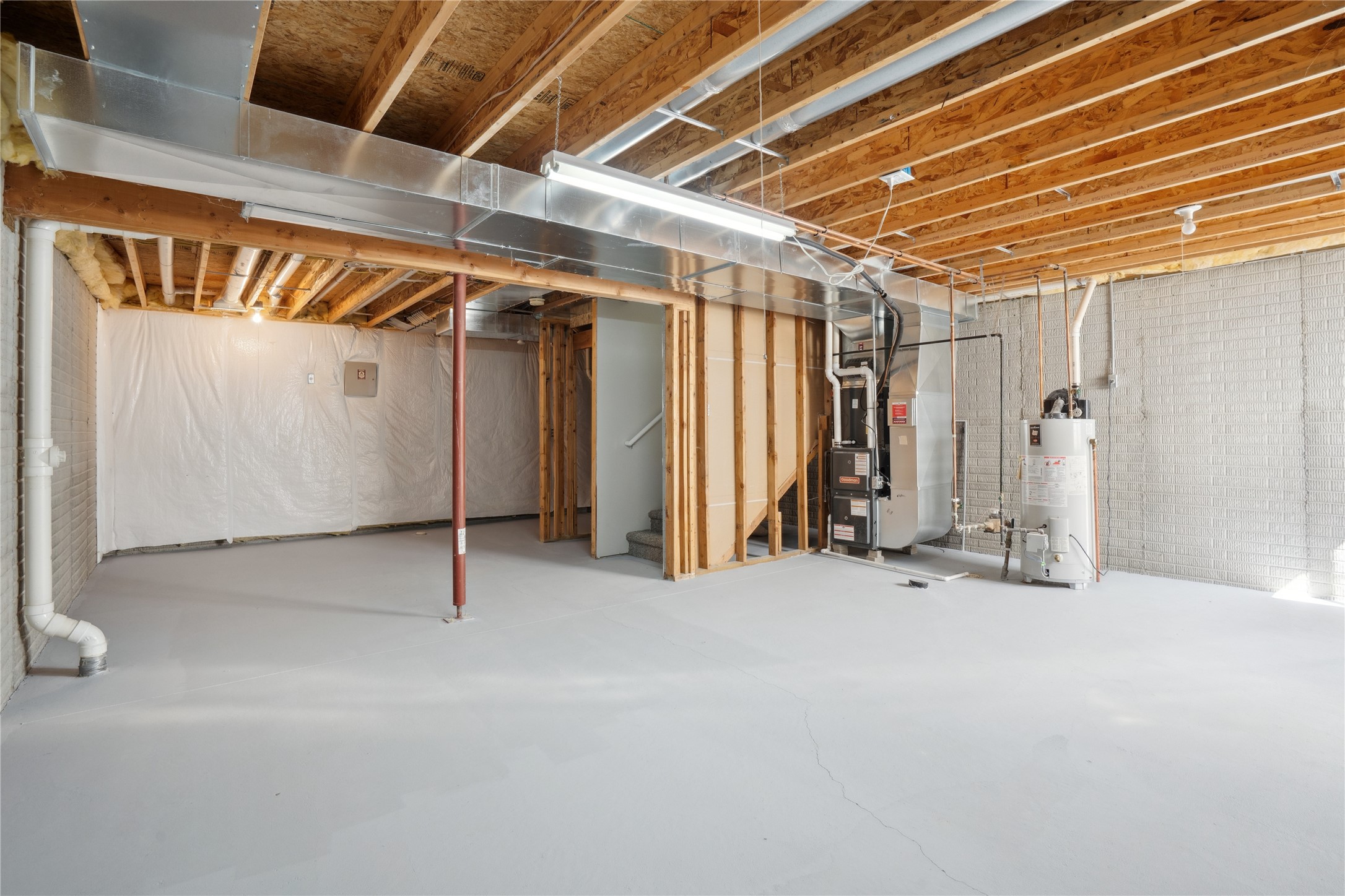 586 SE Williams Court, Waukee, Iowa image 21