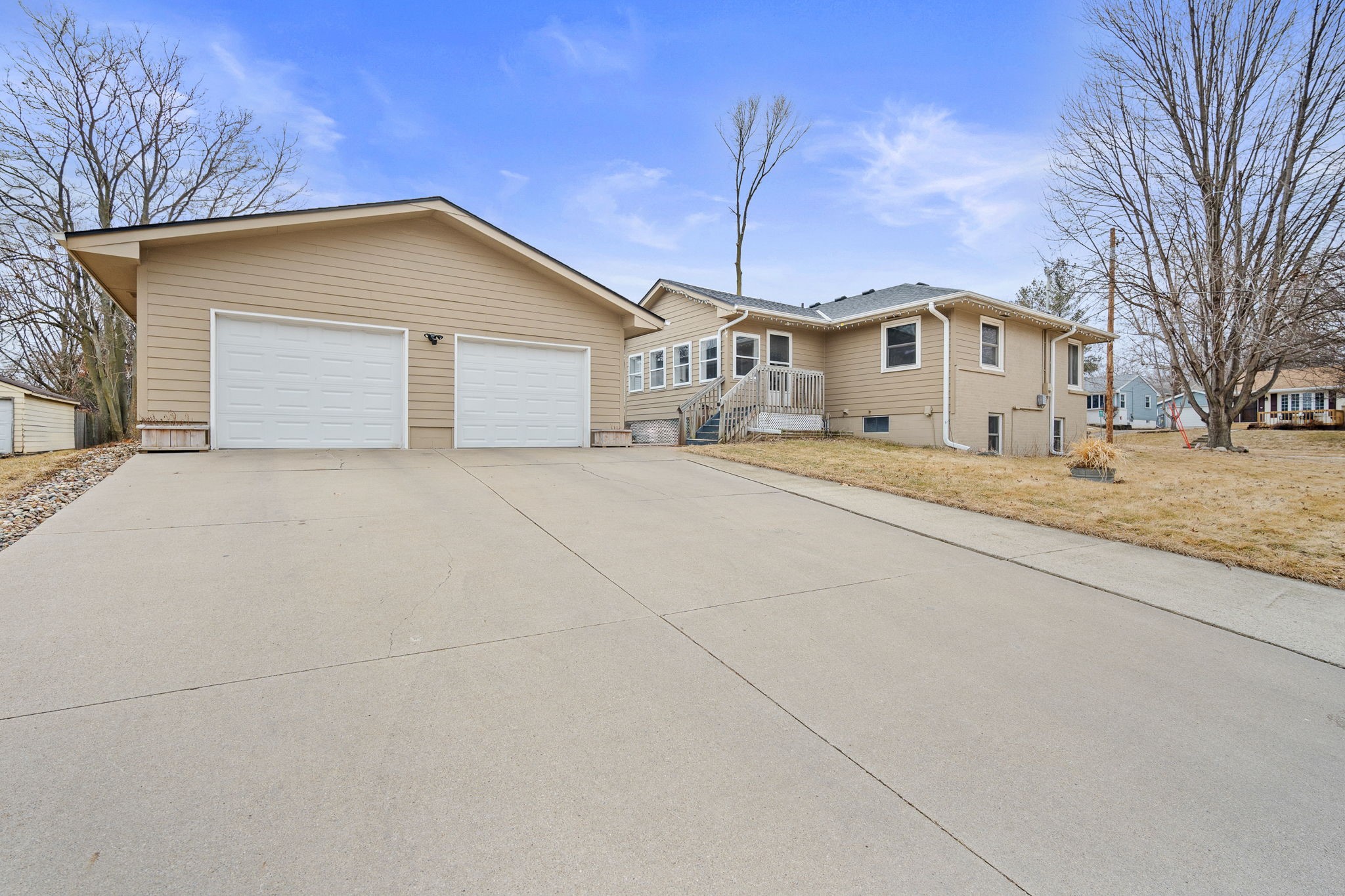 549 28th Street, West Des Moines, Iowa image 26