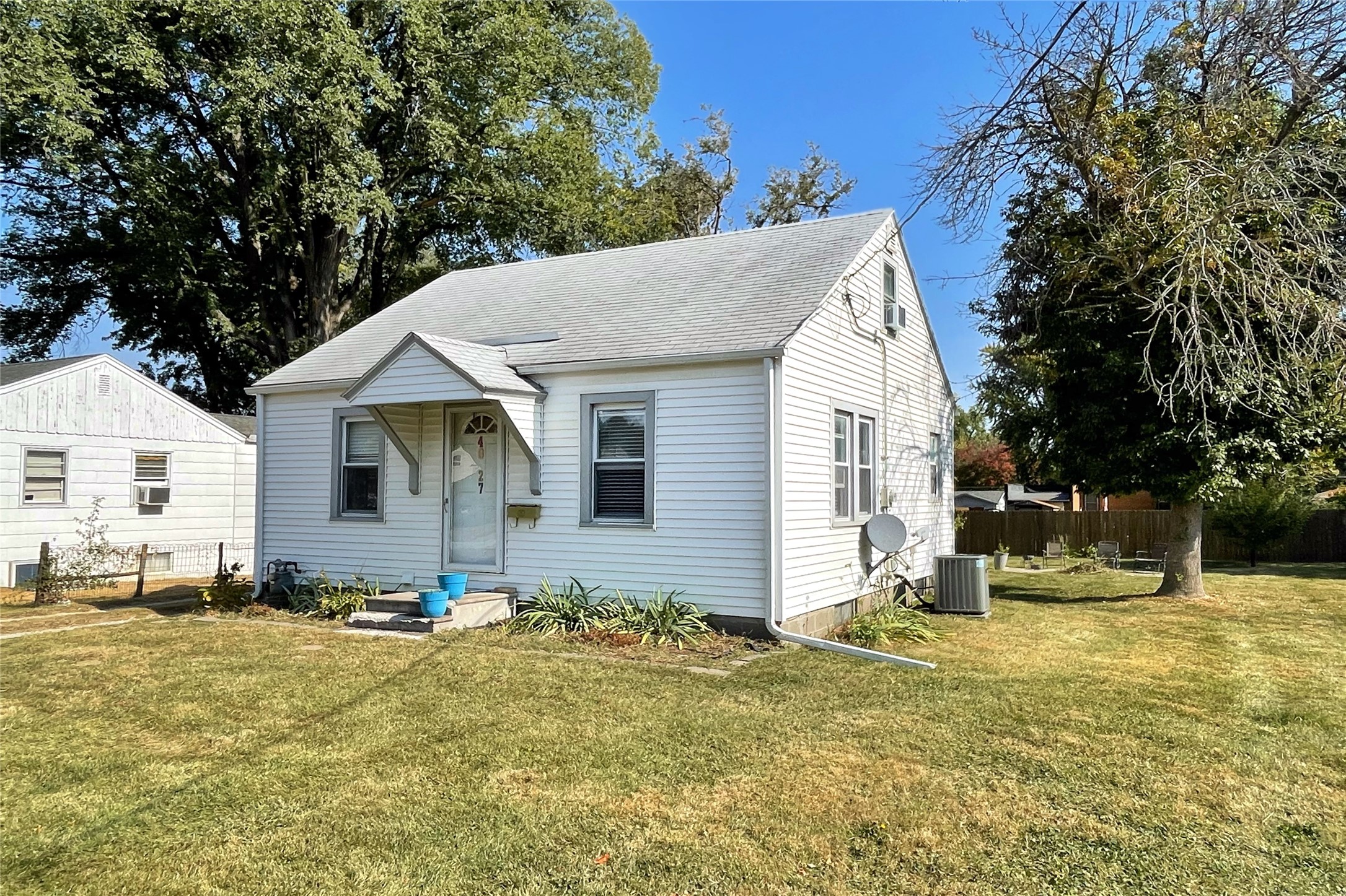 4027 70th Street, Urbandale, Iowa image 1