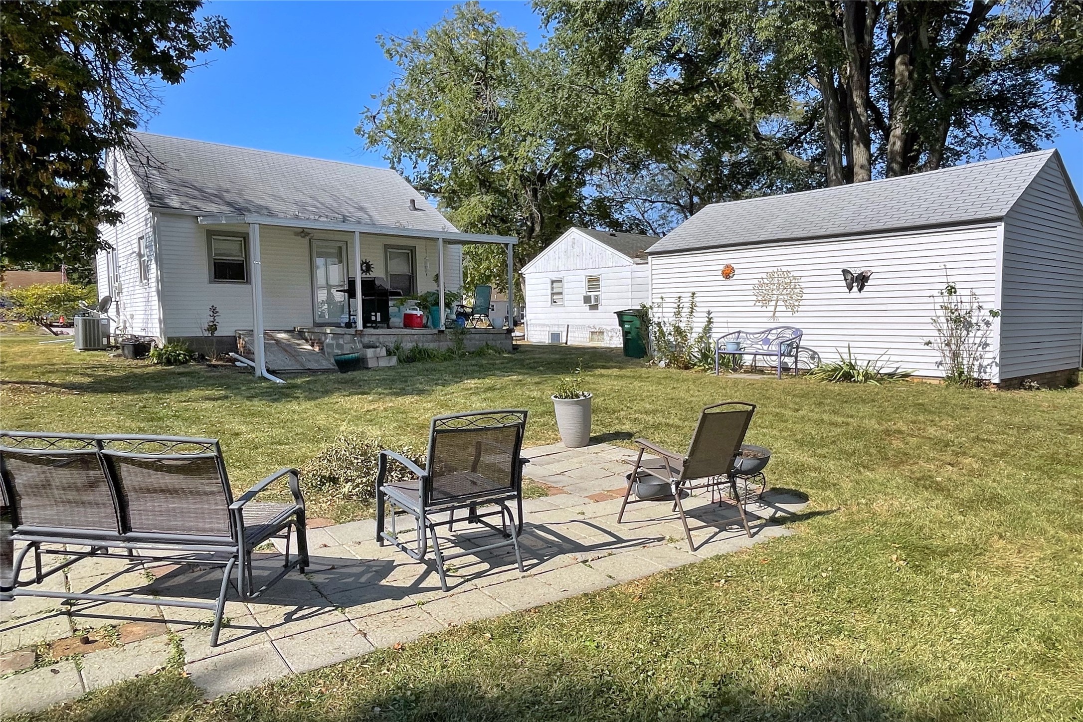 4027 70th Street, Urbandale, Iowa image 14