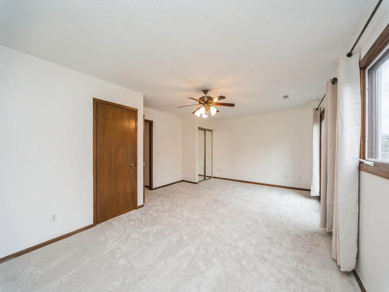 6750 School Street #1016, Windsor Heights, Iowa image 8