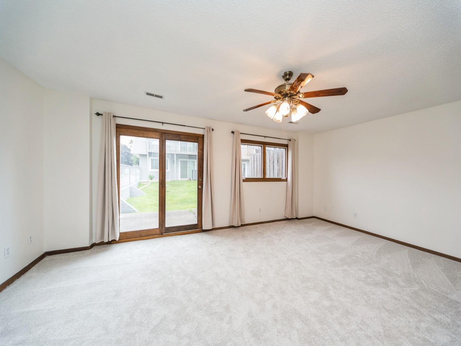 6750 School Street #1016, Windsor Heights, Iowa image 7