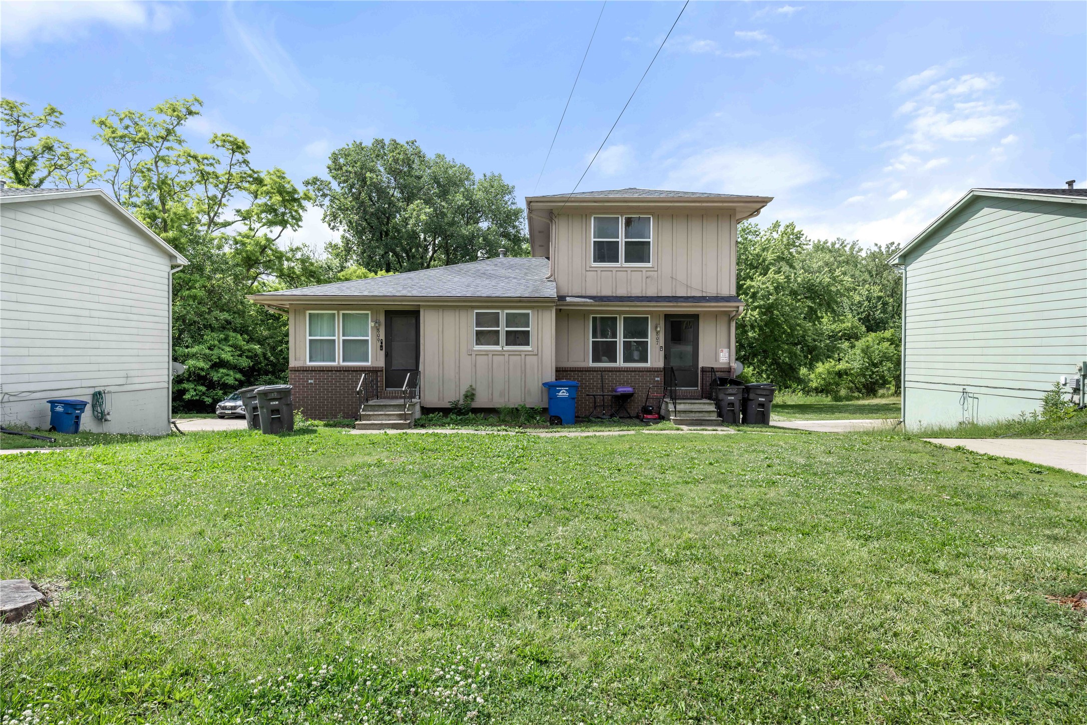 801 & 807 E Mckinley Avenue