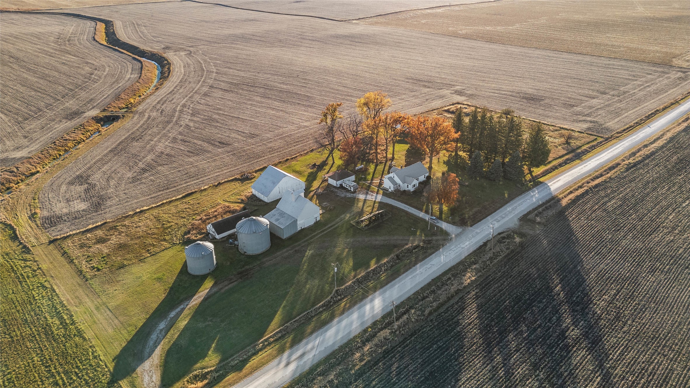 12188 210th Street, Linden, Iowa image 1