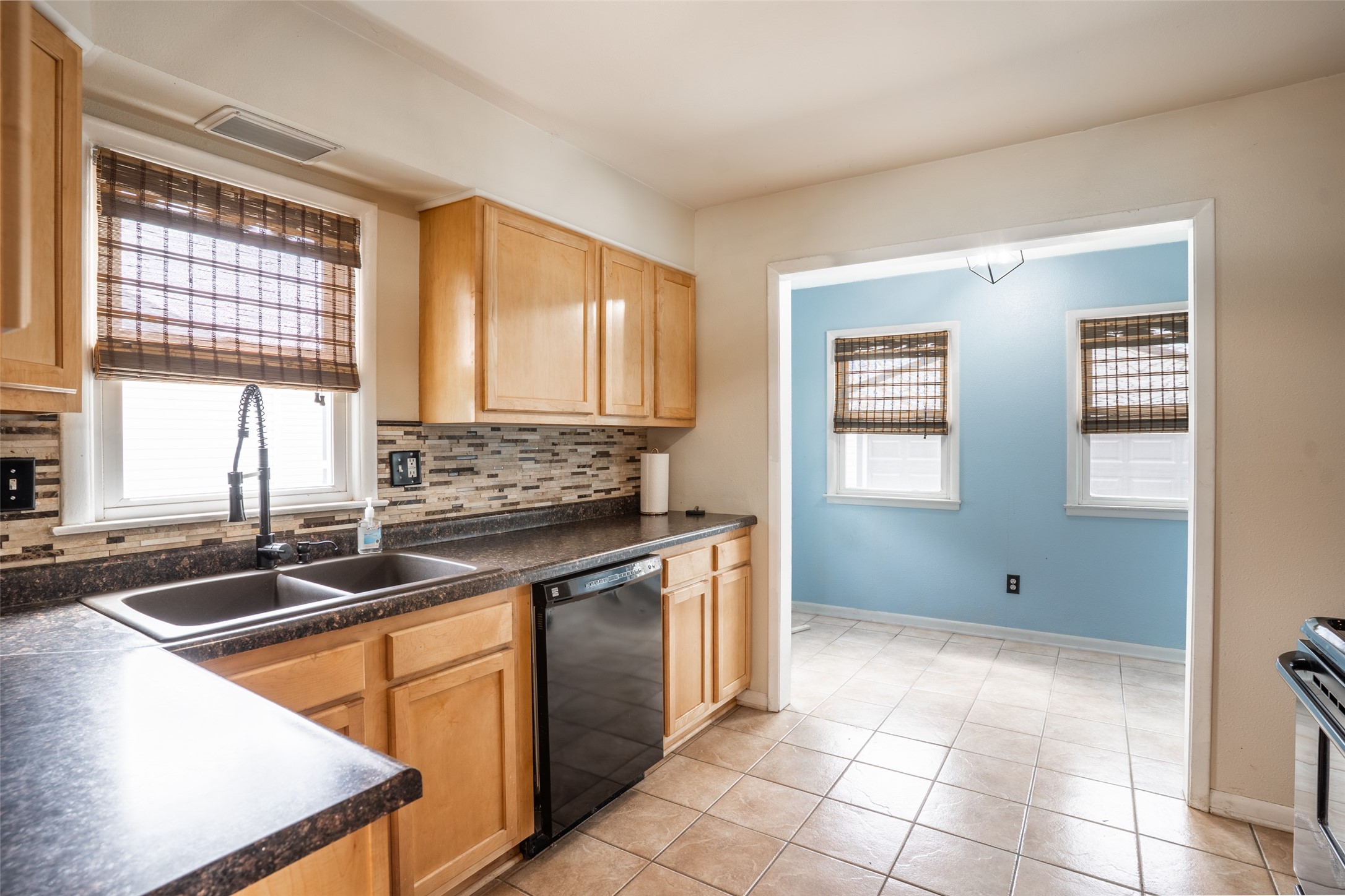 832 19th Street, West Des Moines, Iowa image 13