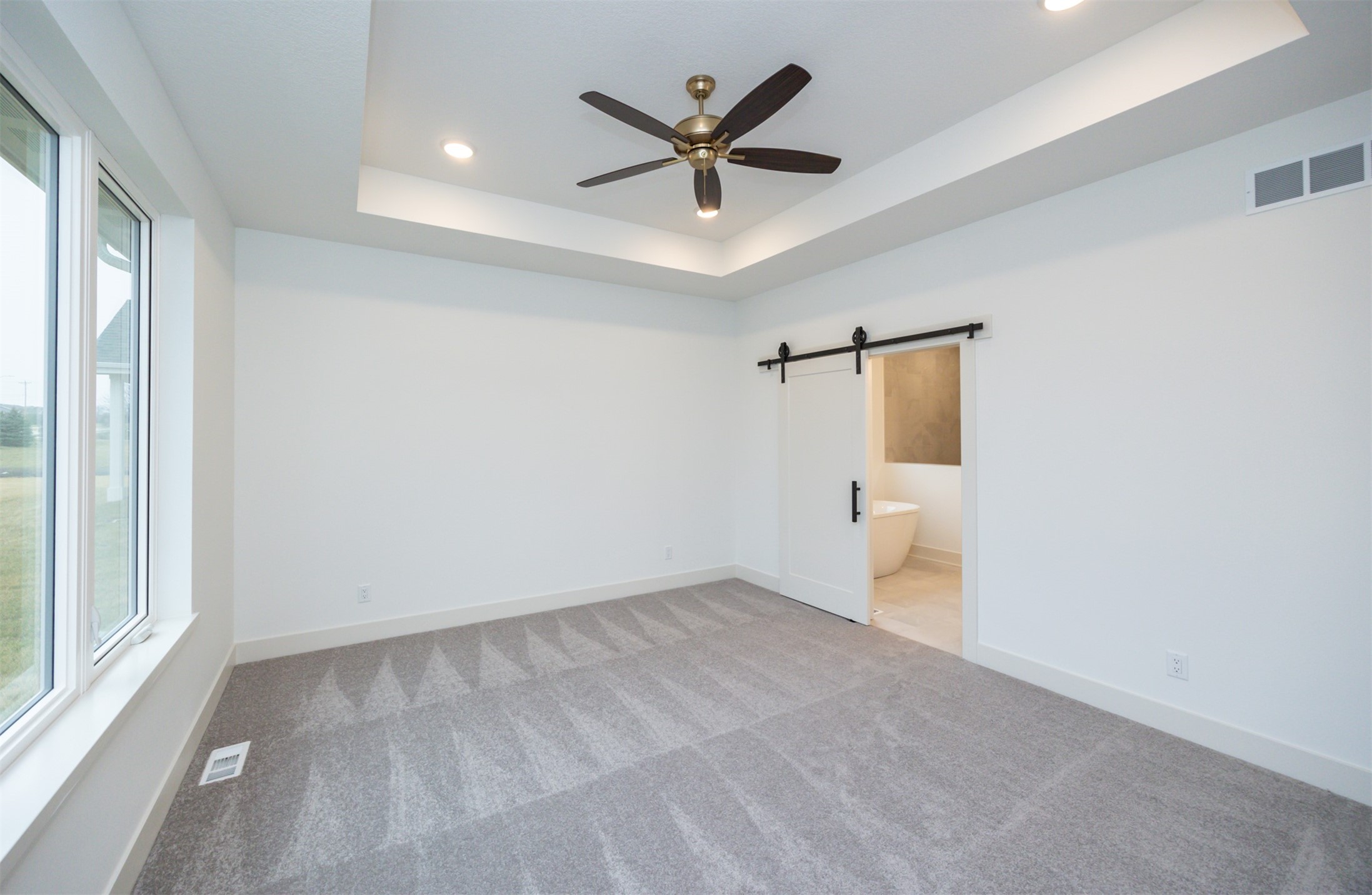 16300 Goodman Drive, Urbandale, Iowa image 11
