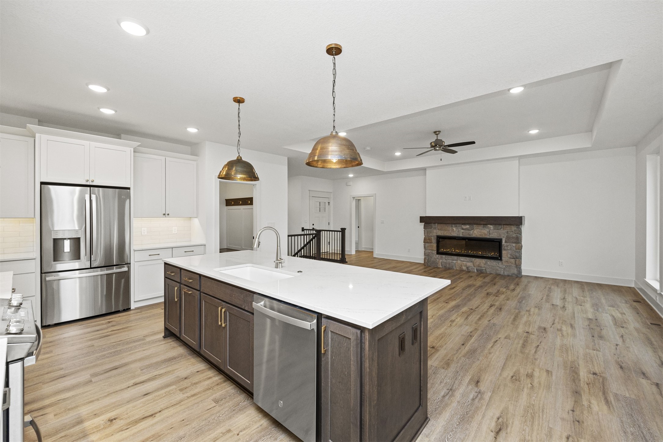 16300 Goodman Drive, Urbandale, Iowa image 8