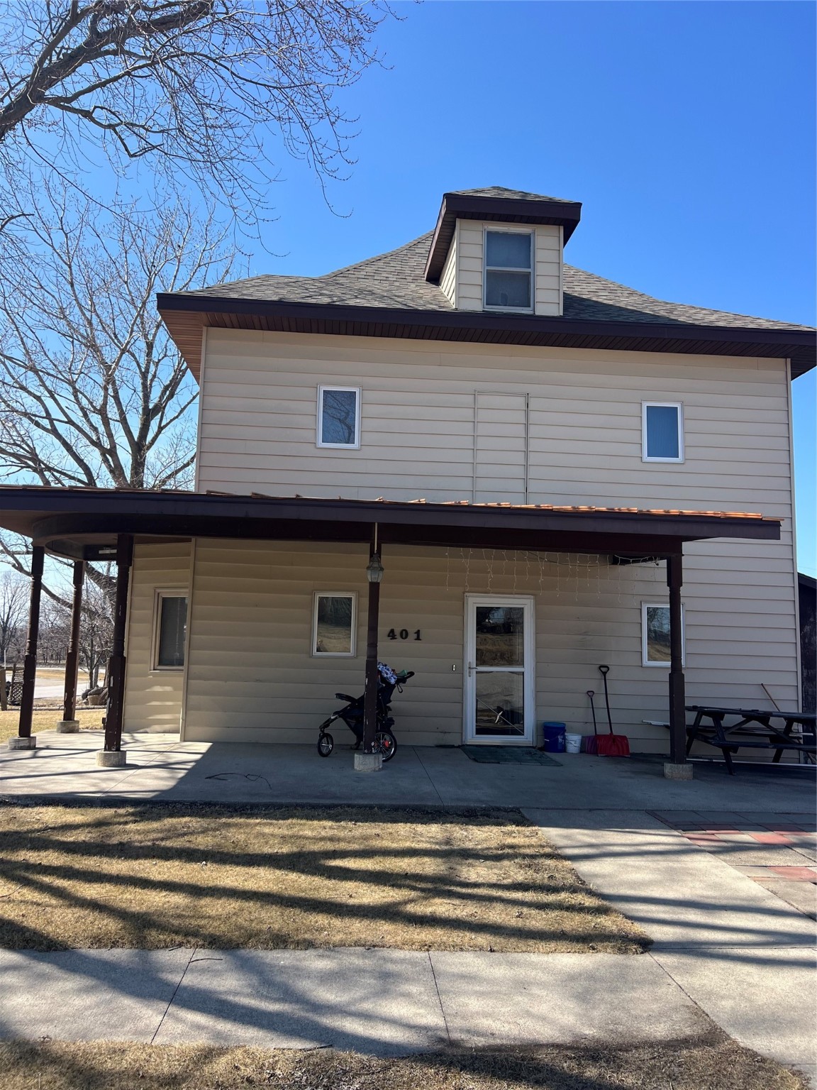 401 N Main Street, Roland, Iowa image 1