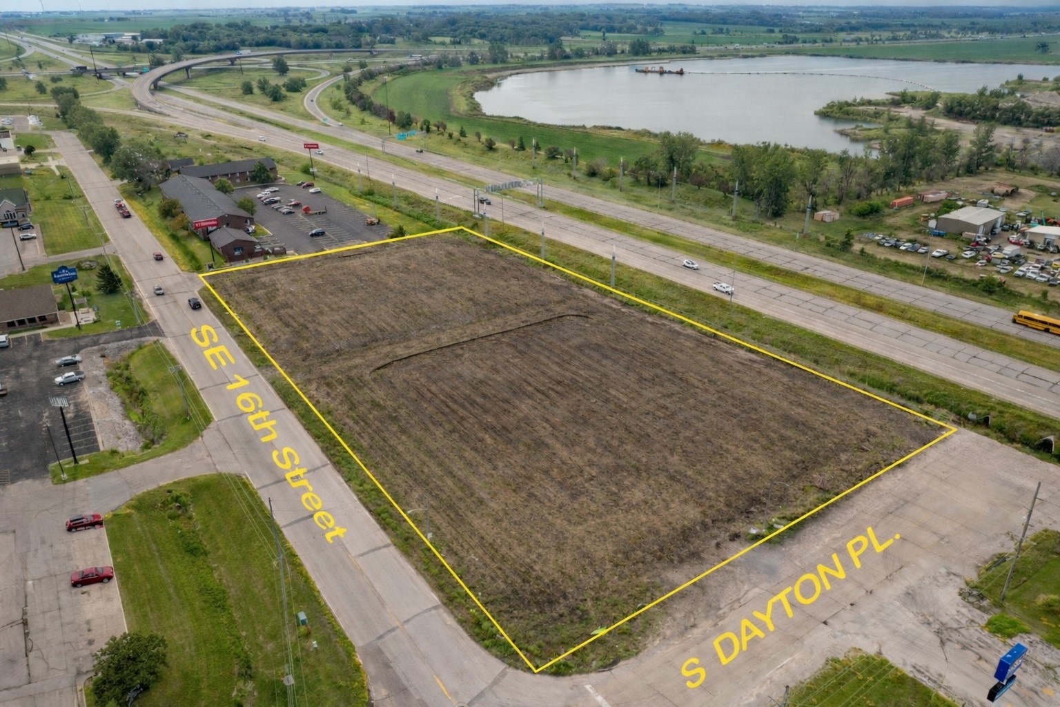 Photo 1 of 1 — 2400 SE 16th Street, Ames, IA 50010