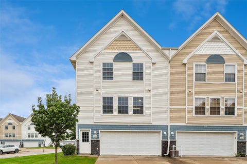 Condo For Sale - 1202 SE Village View Lane<br/> Ankeny, IA 50021