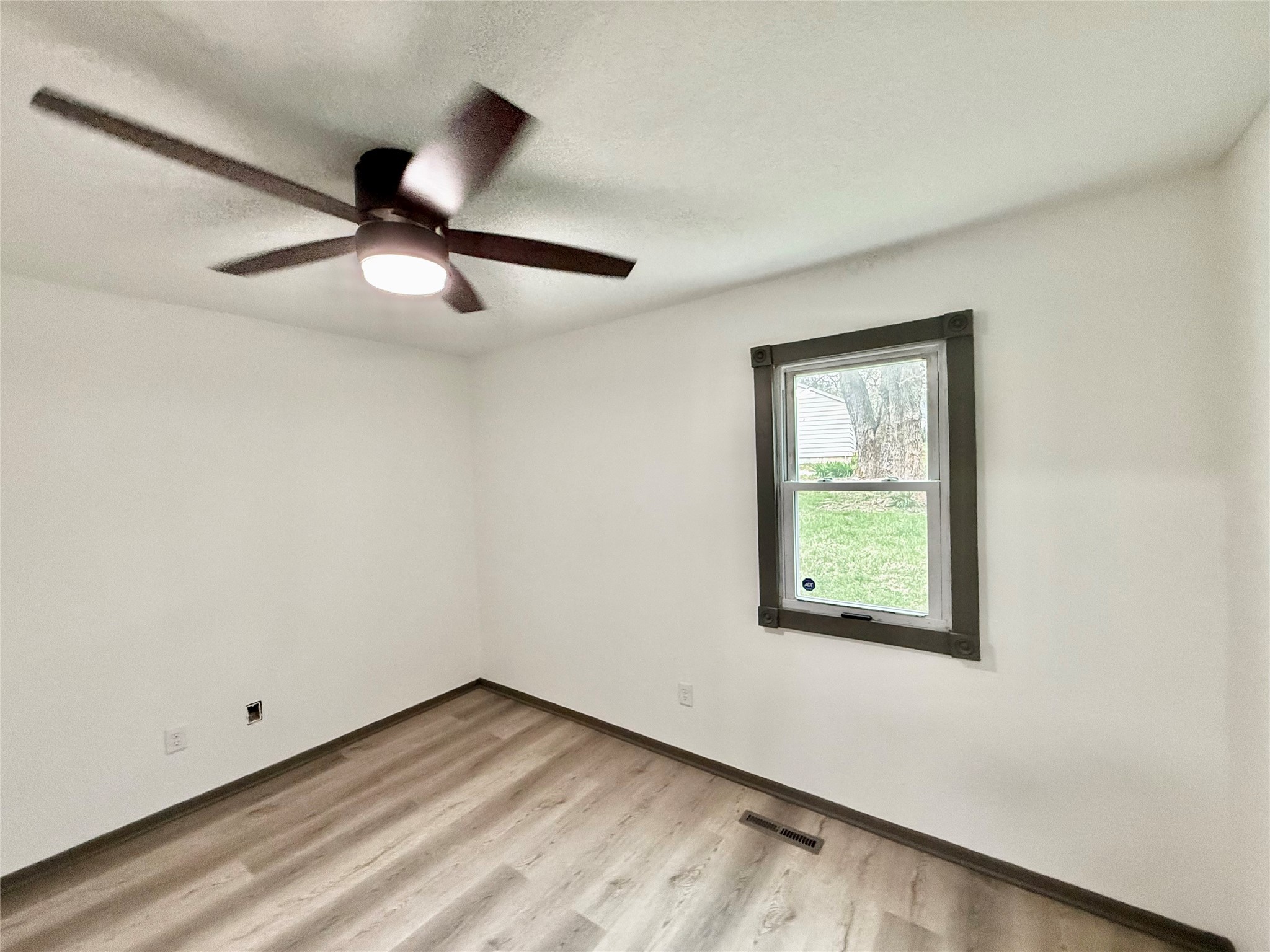 5403 SW 9th Street, Des Moines, Iowa image 9