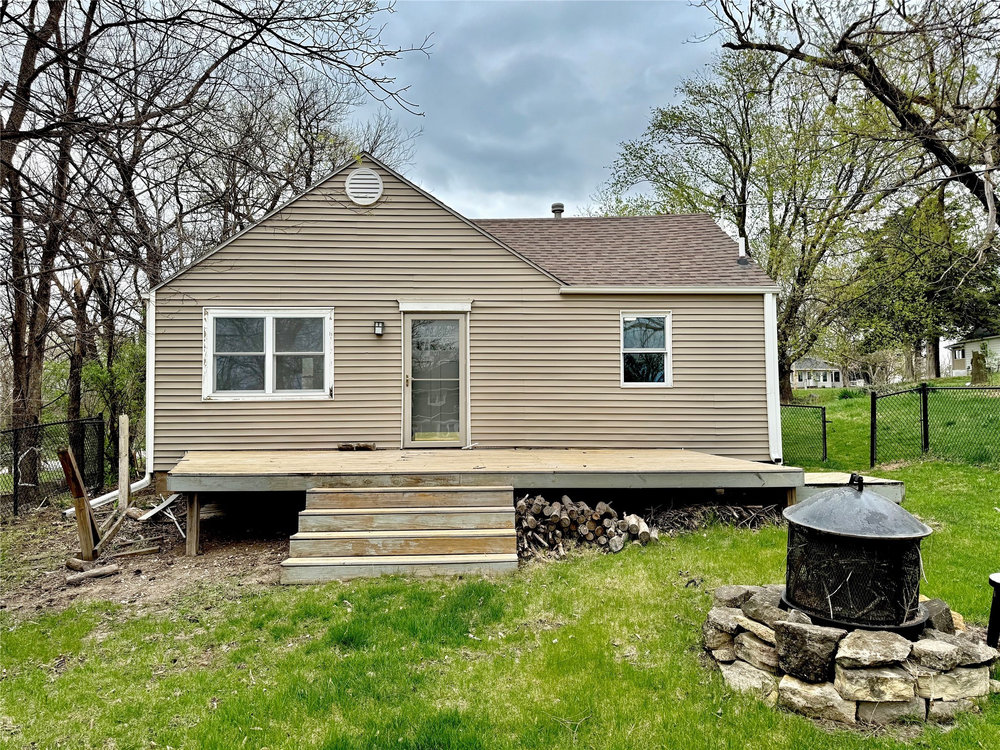 5403 SW 9th Street, Des Moines, Iowa image 2