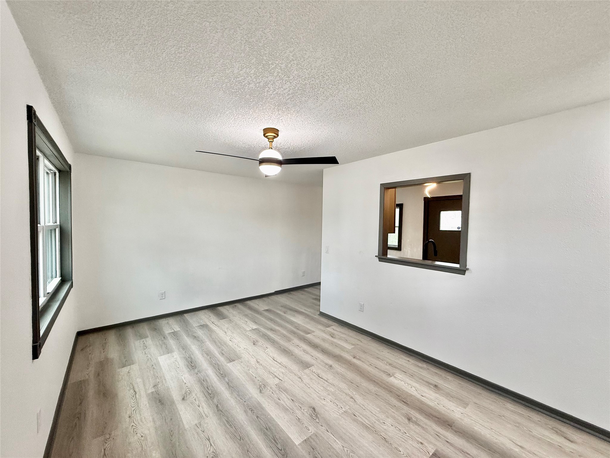 5403 SW 9th Street, Des Moines, Iowa image 7