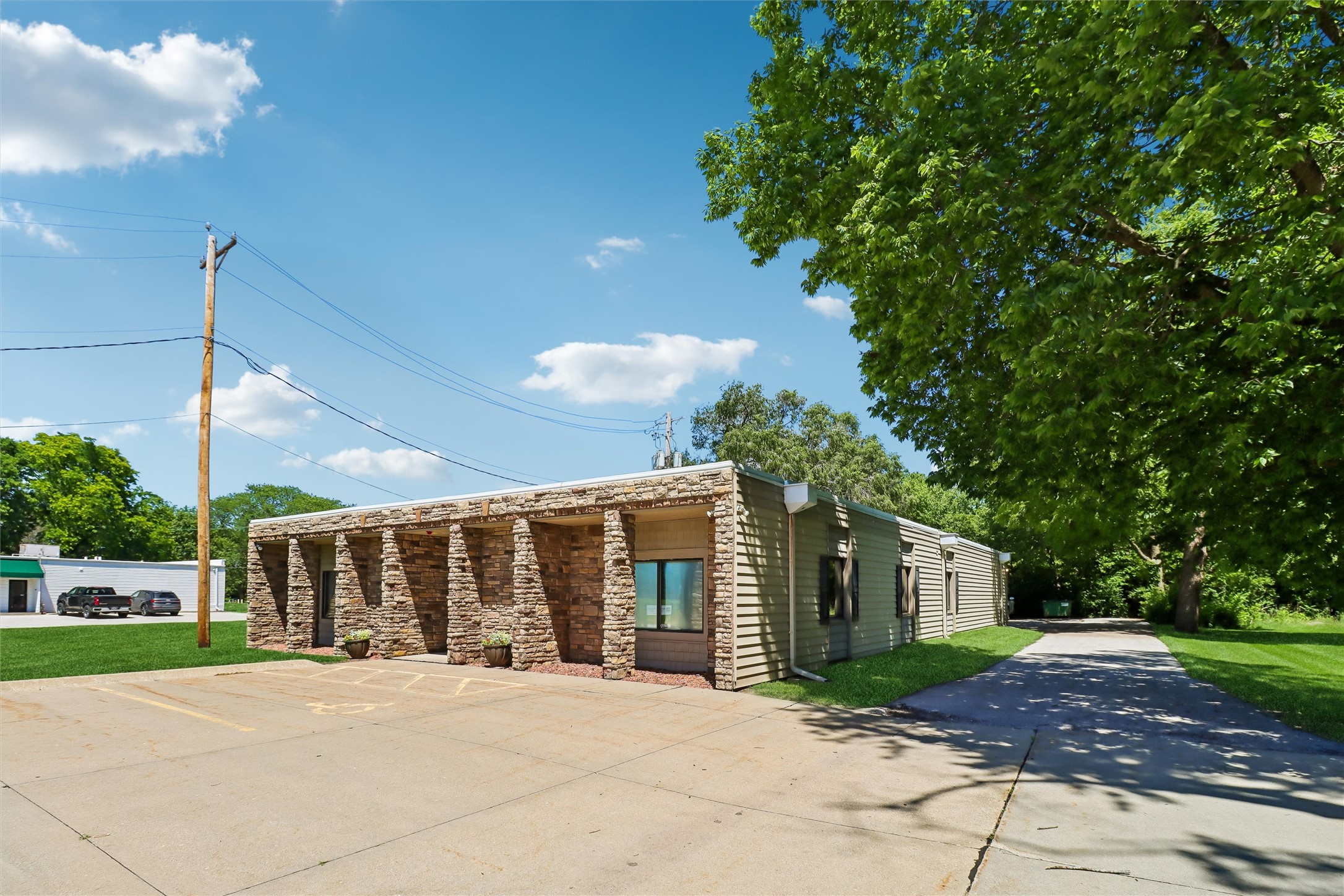 2721 SW 30th Street