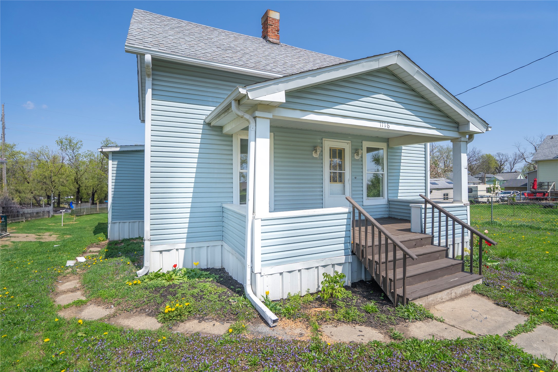 1116 1st Avenue, Newton, Iowa image 1